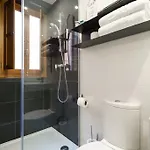 Carmen Apartment *