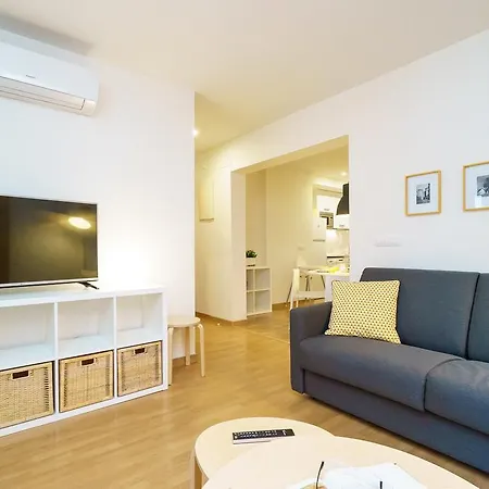 Valencia Home דירה ולנסיה