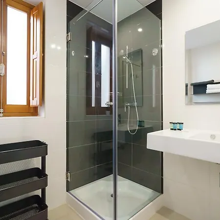 Valencia Home דירה *